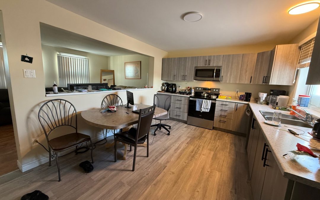 House 1425 – Sold pending Close!