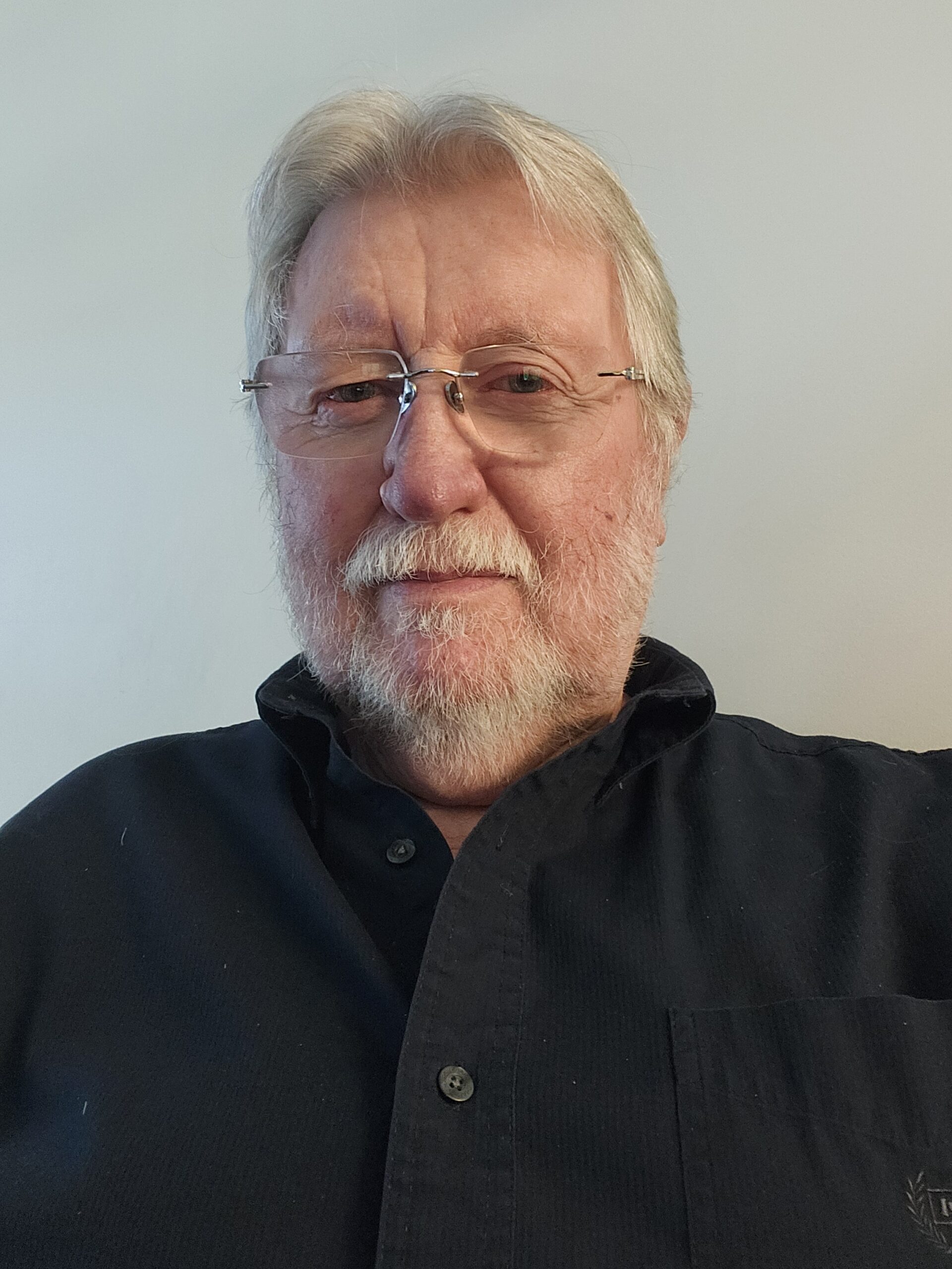 Lauchlin MacDonald - Stewart Weir MacDonald Ltd.